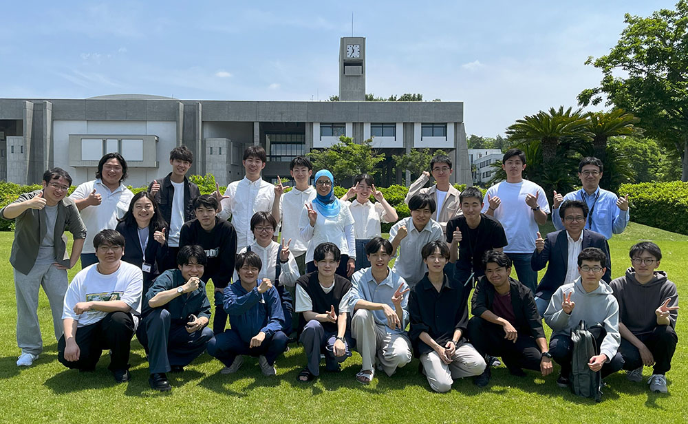 集合写真2024.jpg 集合写真2024.jpg